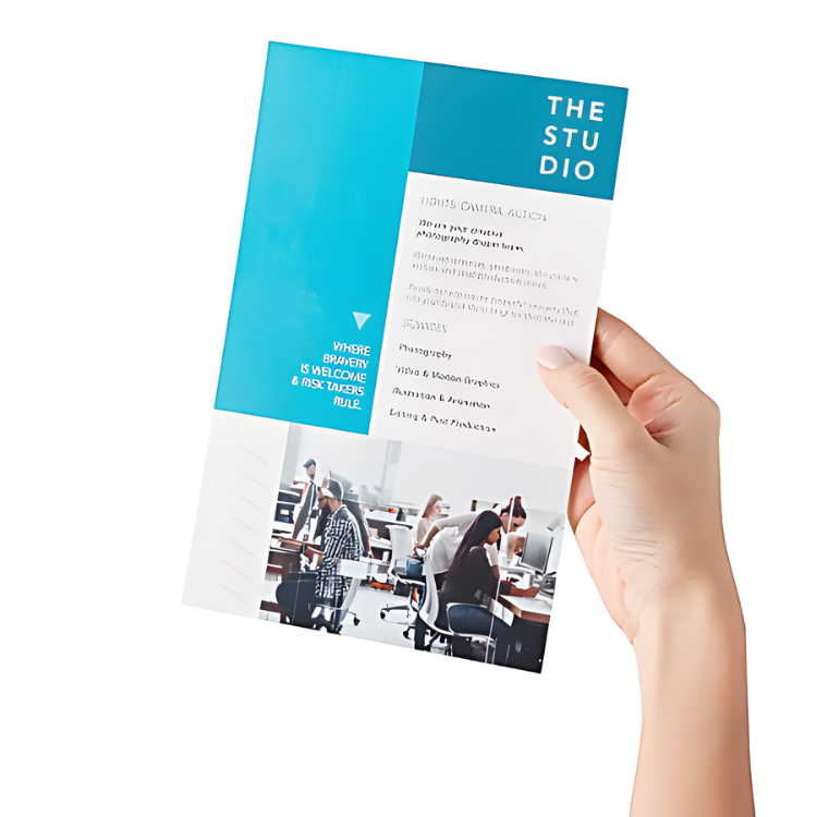 900 Custom Printed Flyers